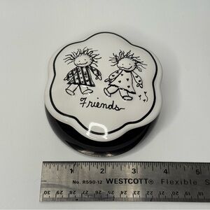 Friends Trinket Keepsake Ceramic Jar Children of the Inner Light Papel Giftware